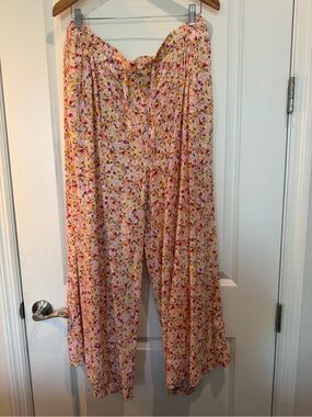 Torrid Floral Wide Leg Pull-On Pants Pink Women's Size 1